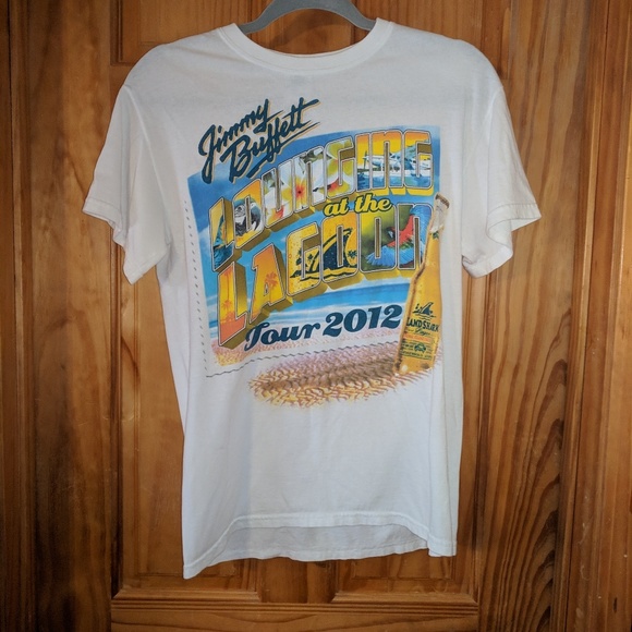 Jimmy Buffet Lounging atthe Lagoon Tour 2002 - Picture 3 of 3